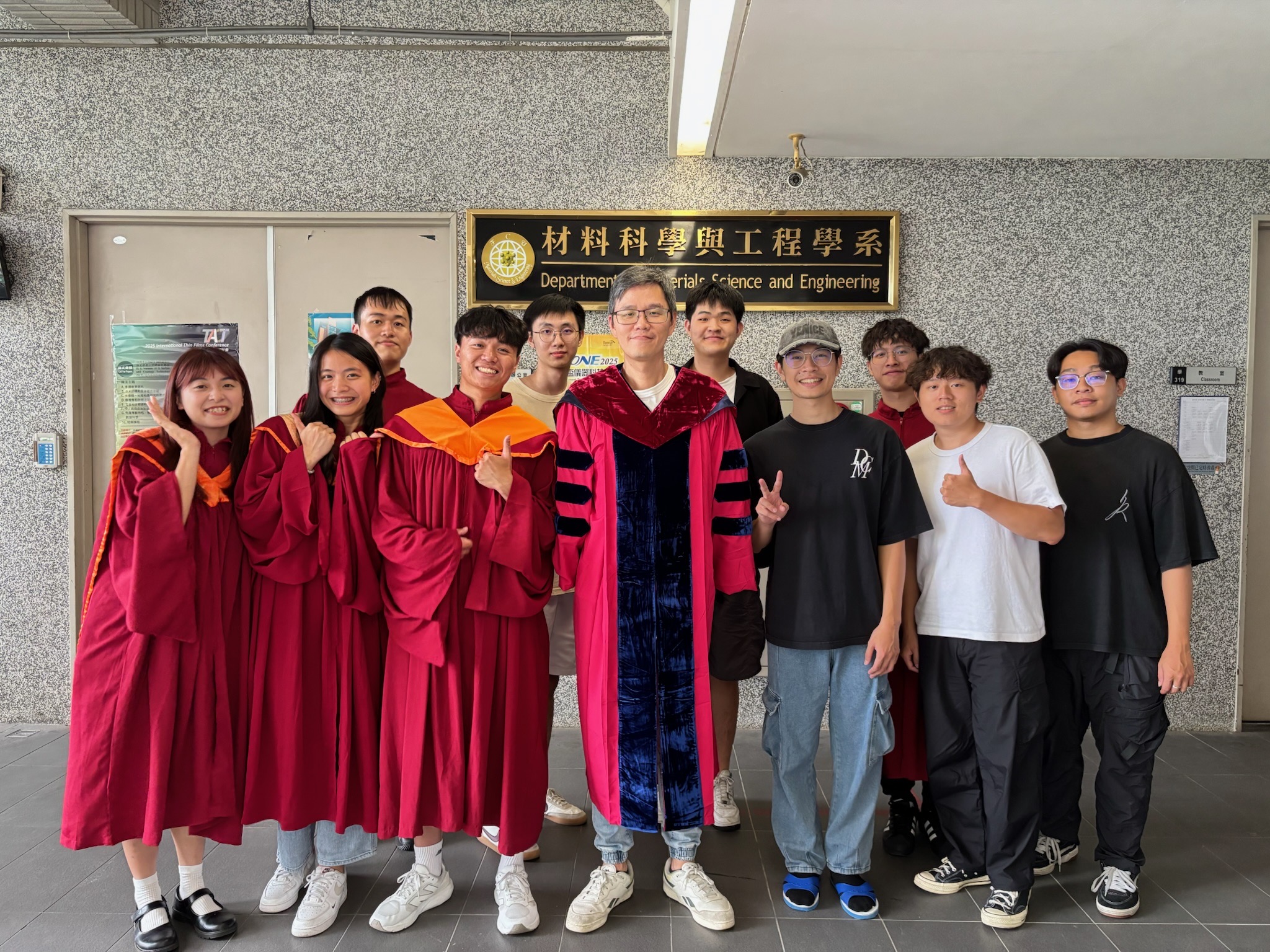 口試合影 2025